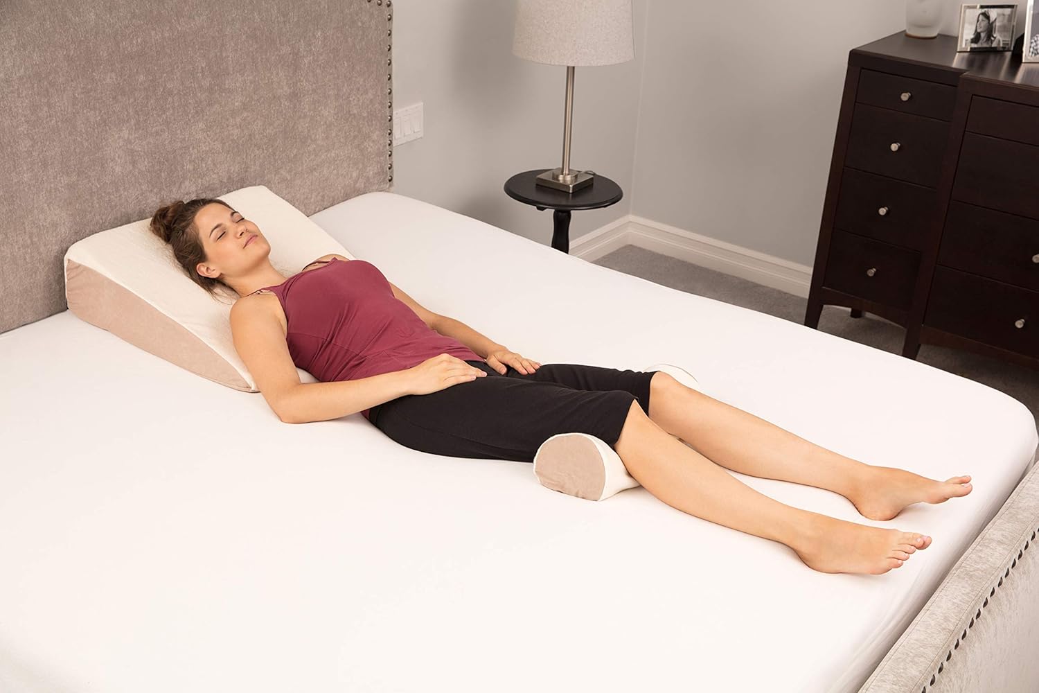 Deluxe Comfort Memory Foam Bed Wedge - 25x24x7 Beige