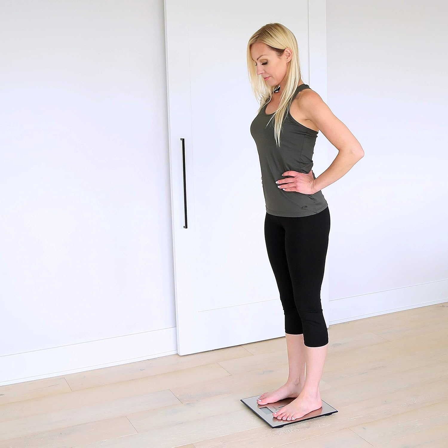 Escali Detecto D133 Deluxe Stainless Steel Digital Bathroom Scale