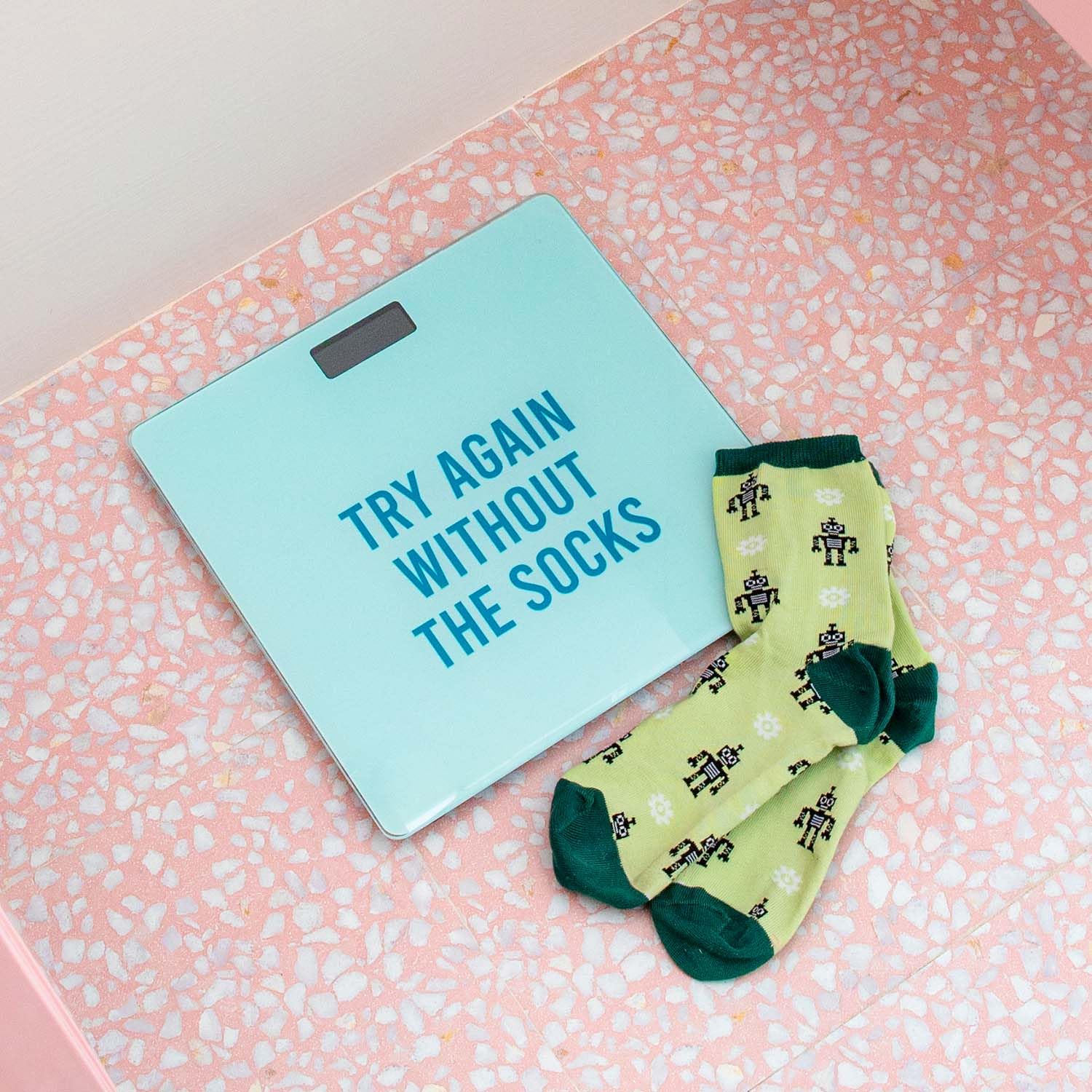 Fisura Digital Bathroom Scale with Try Again Socks Challenge