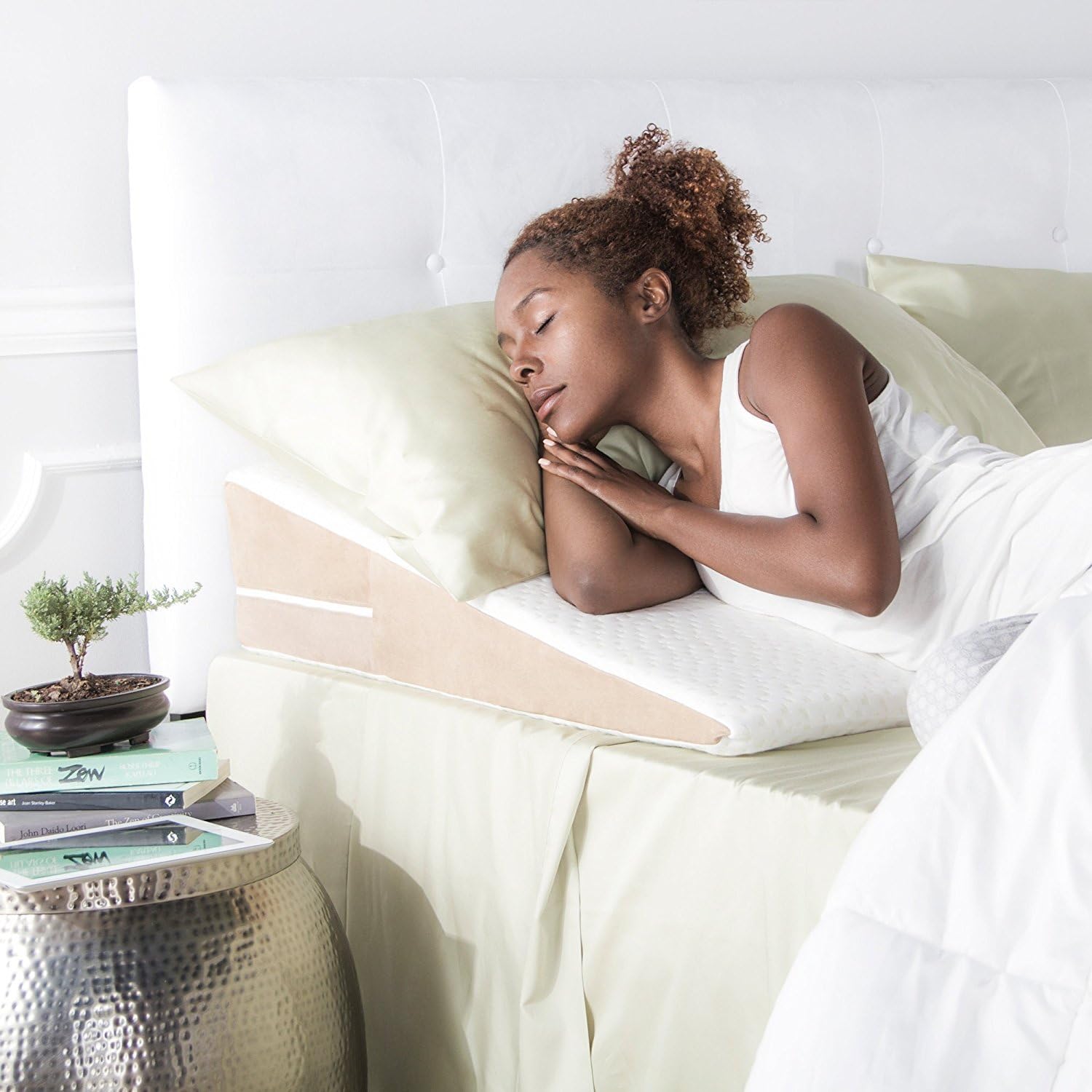 Avana Slant Bed Wedge Pillow for King Size