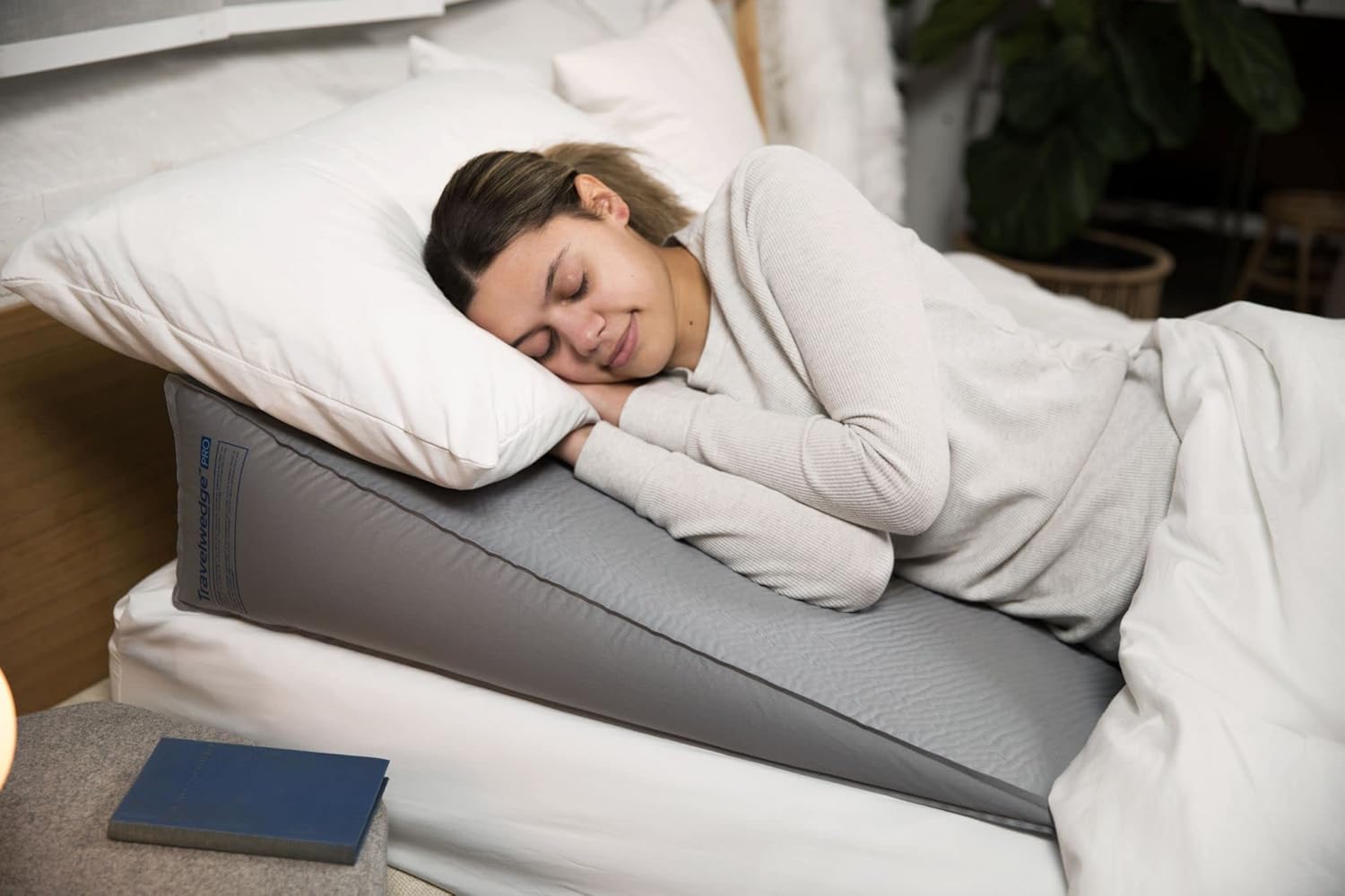 Travelwedge Self-Inflating Bed Wedge Pillow - 30 Inch Checked Bag Version 1