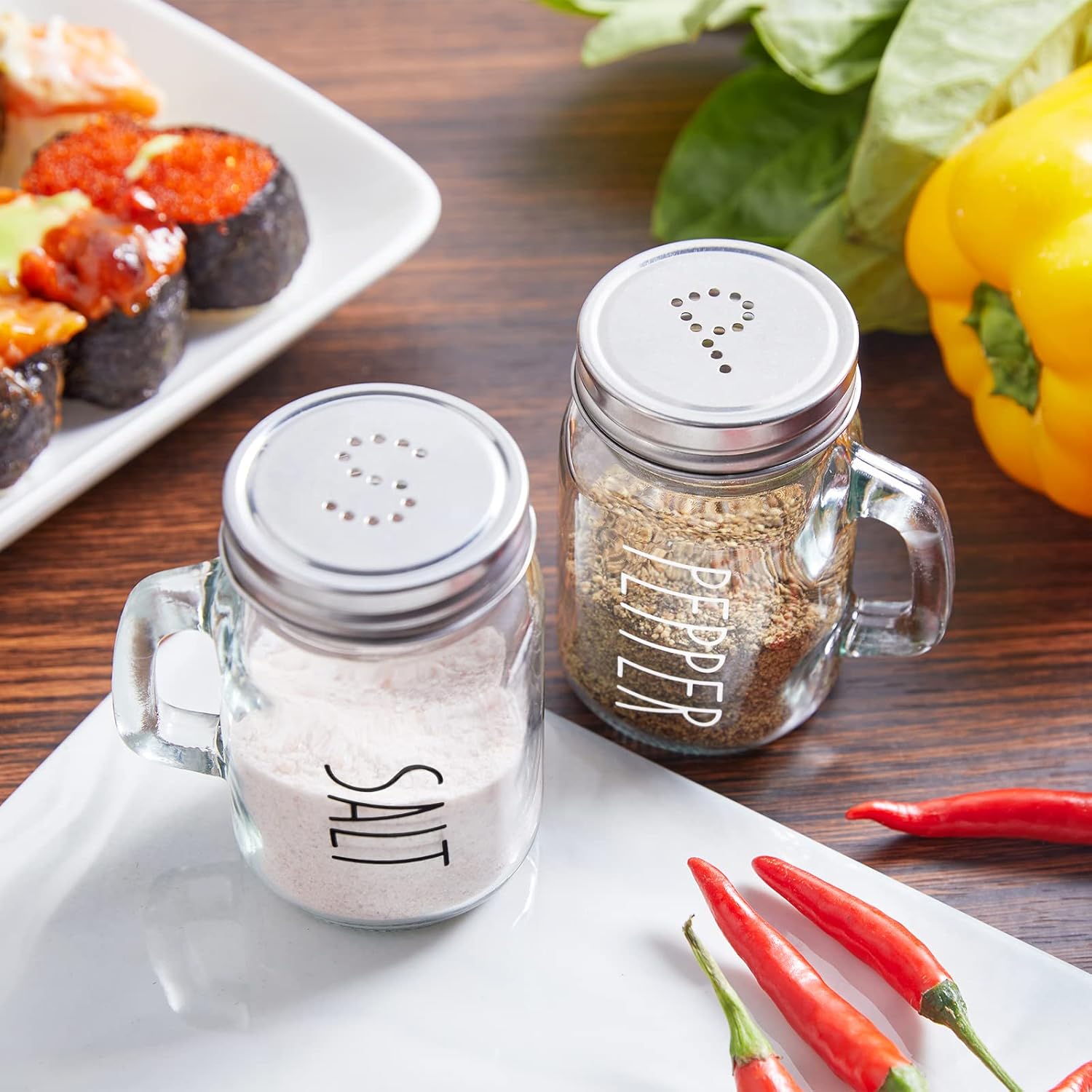 ZOSUJO 4 oz Clear Salt Pepper Shaker Set