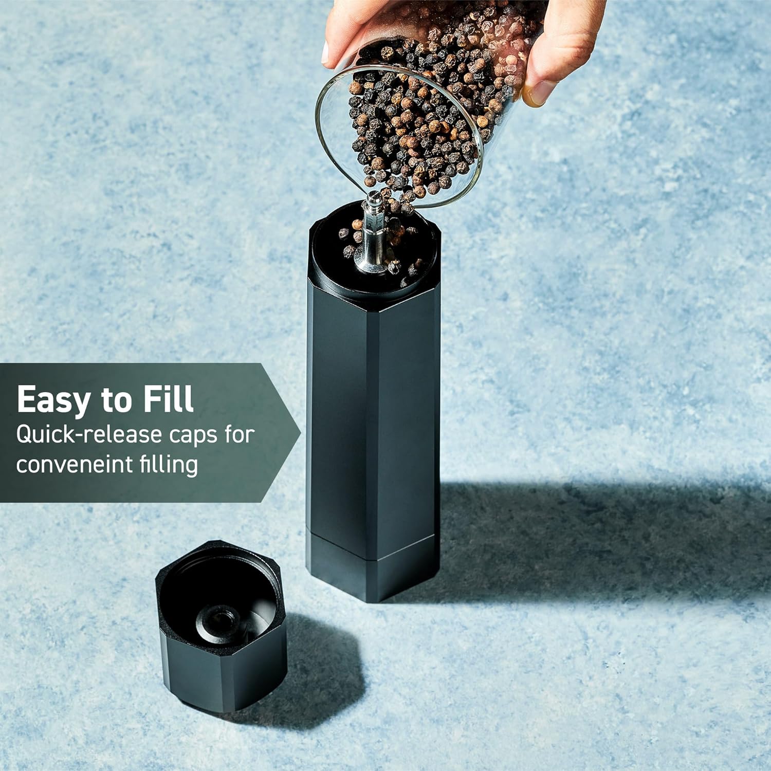 HexClad Salt and Pepper Mill Set with Adjustable Grinders 1