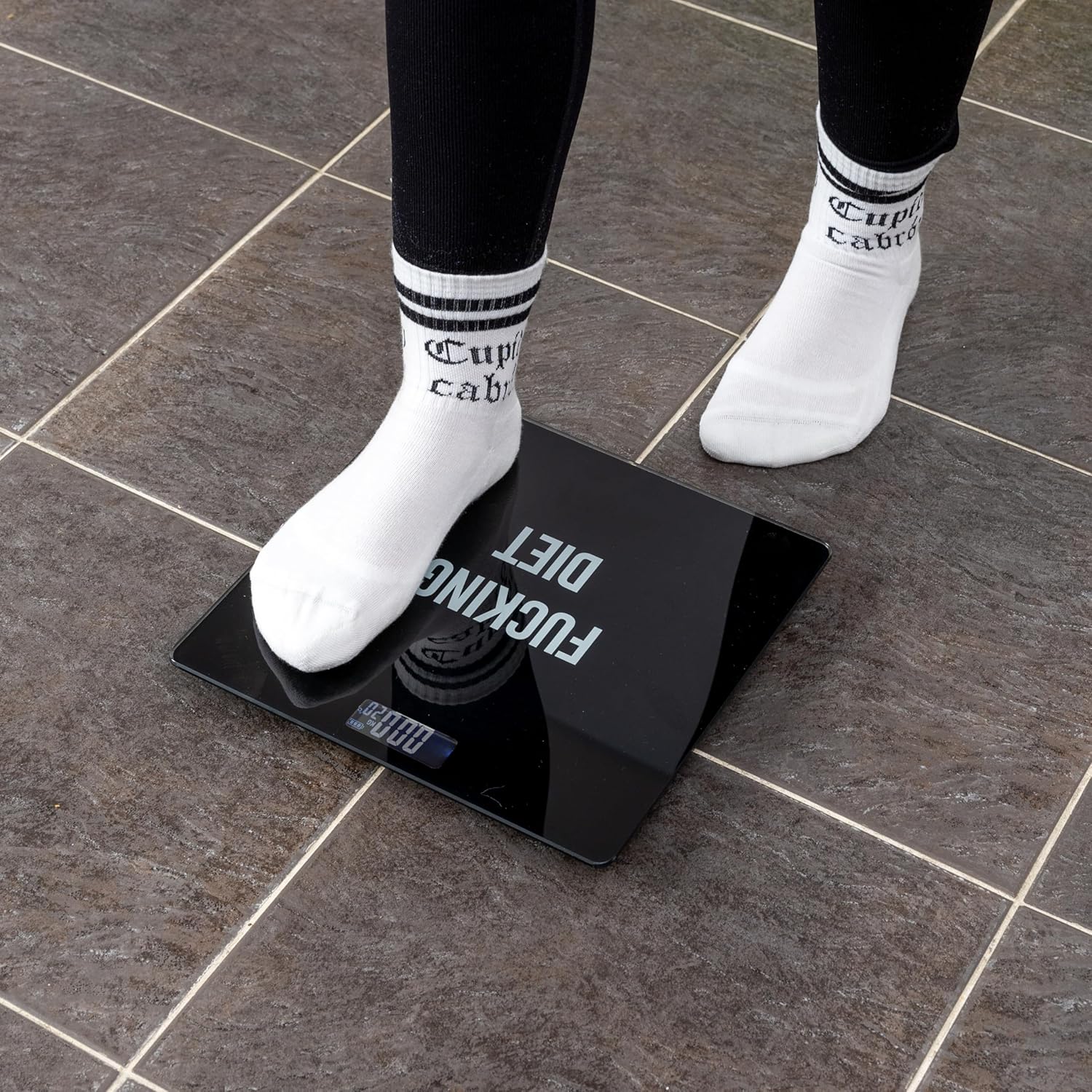 Fisura Digital Glass Bathroom Scale with Step-On Tech