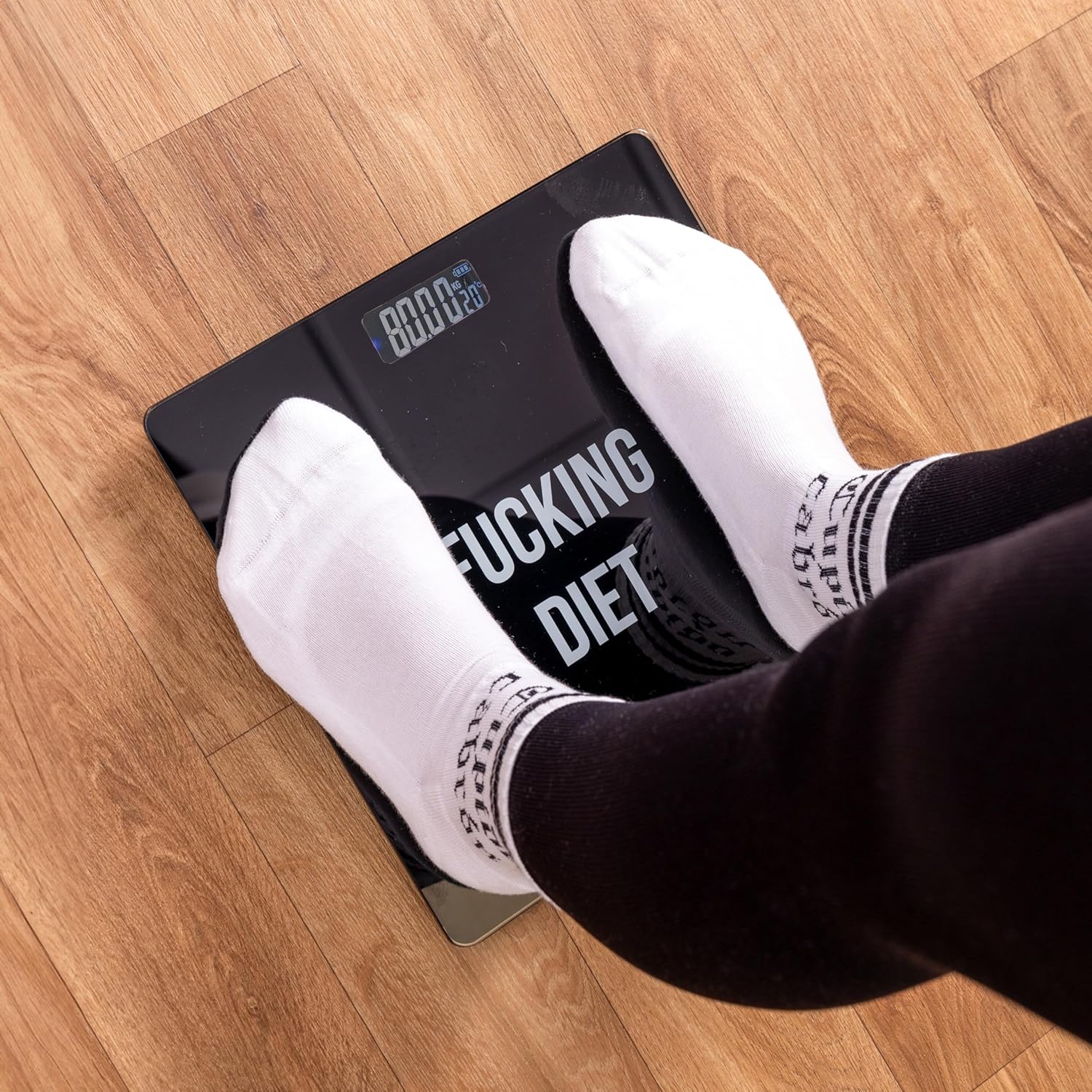 Fisura Digital Glass Bathroom Scale with Step-On Tech